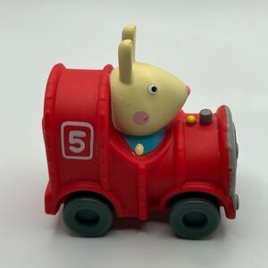 Hasbro Peppa Pig Peppa's Adventures Little Buggy Rebeca Rabbit in Train 3”X3”